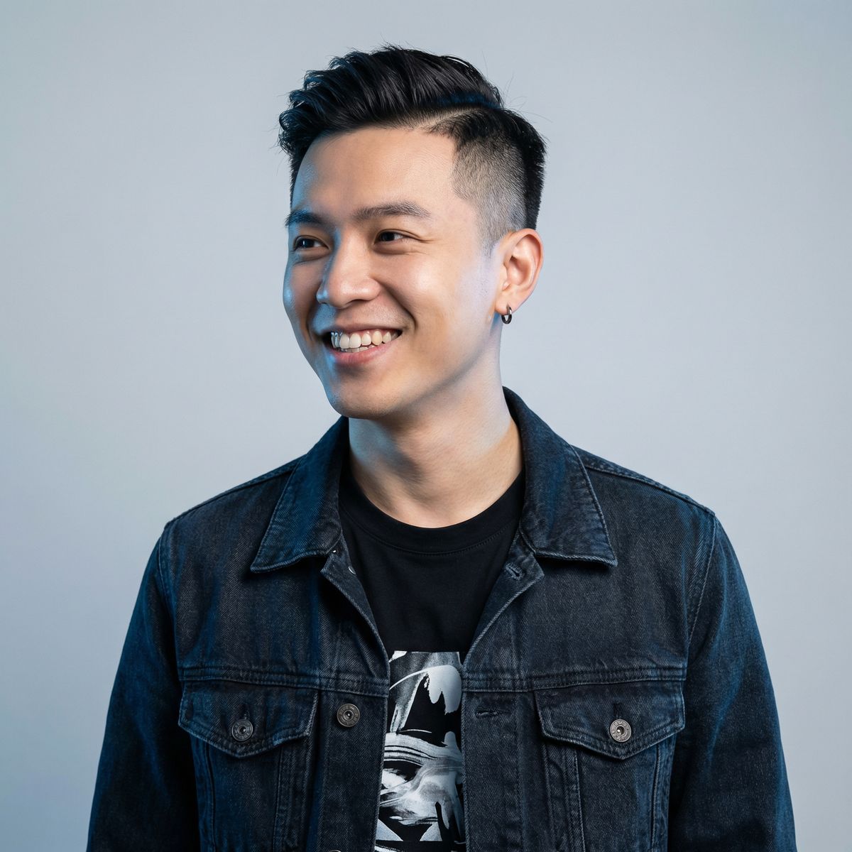 麻豆文化研究顾问李晨曦